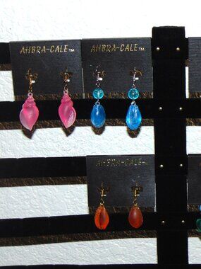 Vintage 80s Ahbra-Cale Beach Theme Earrings Set – set of 6